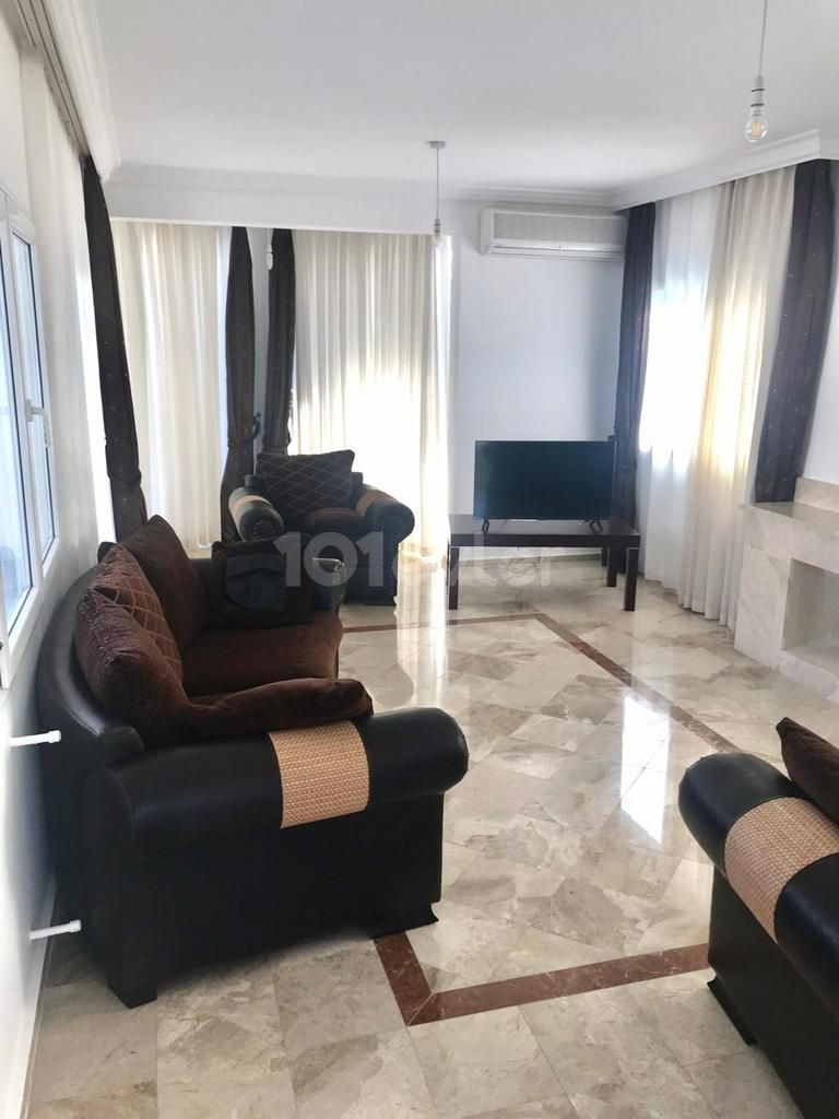 GİRNE ÇATALKÖY CRATOS OTEL CİVARI KİRALIK 3+1 VİLLA 