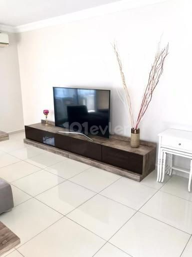 Flat To Rent in Yukarı Girne, Kyrenia