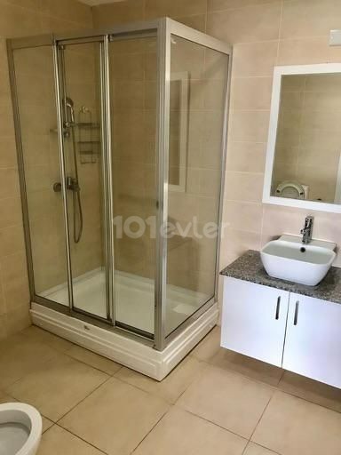 Flat To Rent in Yukarı Girne, Kyrenia