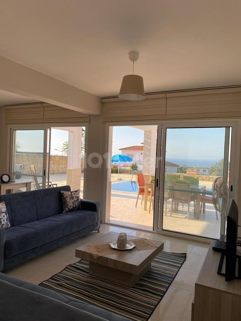 Villa To Rent in Çatalköy, Kyrenia