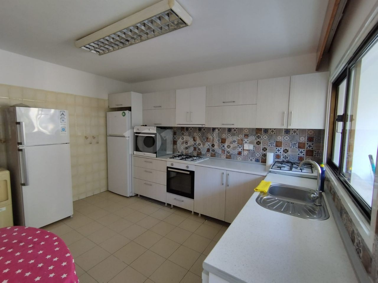 Flat To Rent in Girne Merkez, Kyrenia