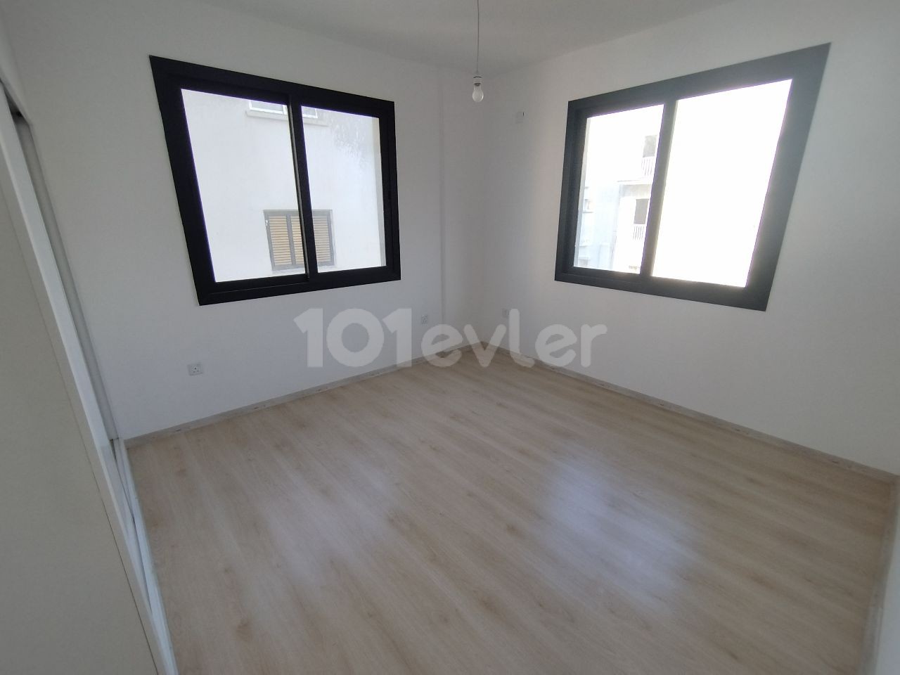 Flat For Sale in Girne Merkez, Kyrenia