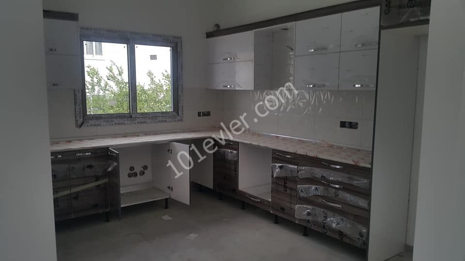 Hamitköy'de 90m2 Türk Koçanlı Modern Tarz Daire ve Penthouse Daireler.