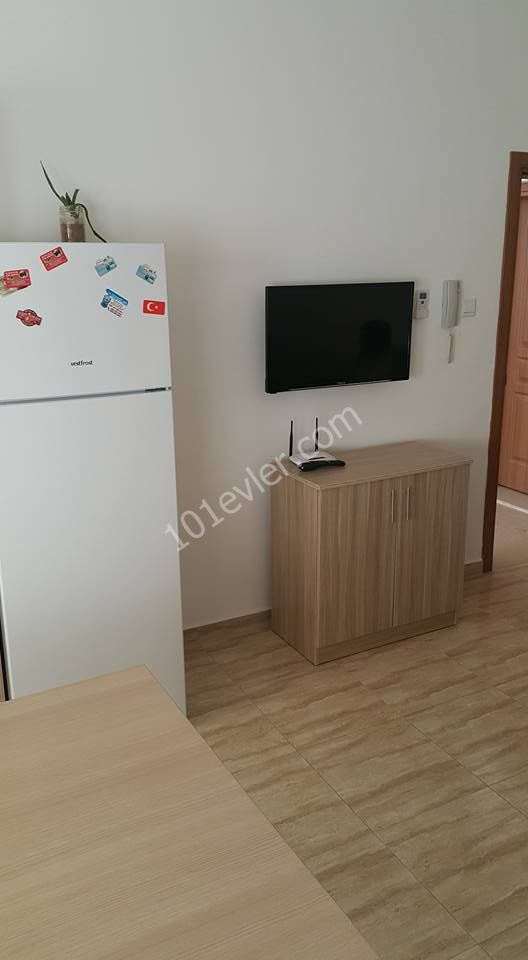 Göçmenköy'de bayan öğrenciye 2+1 ful eşyalı daire.