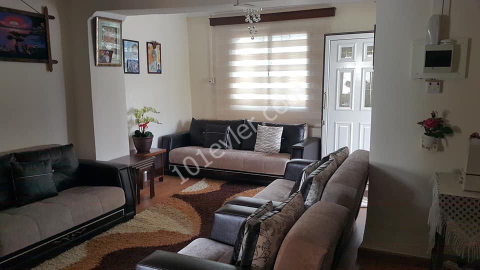 Detached House For Sale in Haspolat, Nicosia