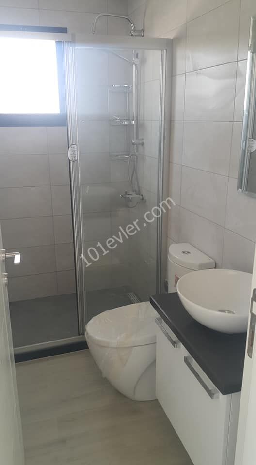 Dereboyu'nda şıklığı ve kalitesi ile dikkat çeken 2+1 ve 2+1 penthouse daireler.