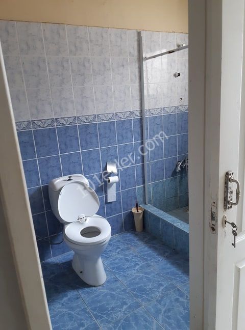 Flat For Sale in Göçmenköy, Nicosia