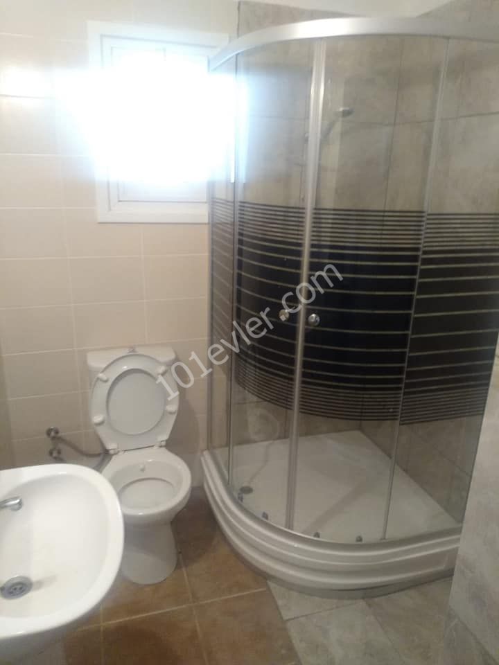 Flat To Rent in Köşklüçiftlik, Nicosia