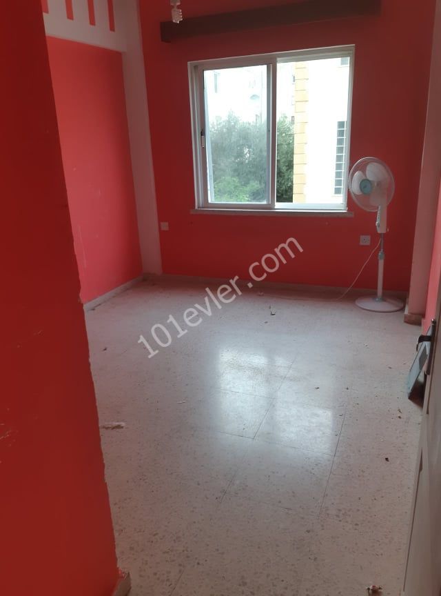 Flat To Rent in Küçük Kaymaklı, Nicosia