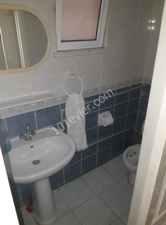 Flat To Rent in Küçük Kaymaklı, Nicosia