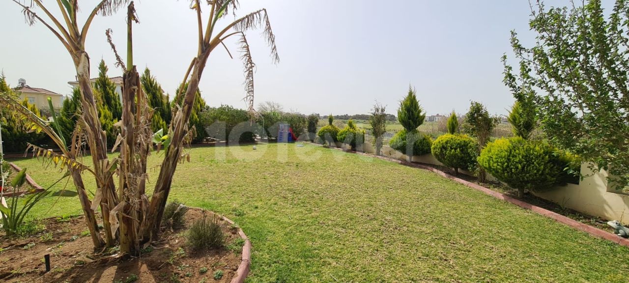 Luxury villa with Turkish title and large garden in the most decent neighborhood of Yenikent. ** 