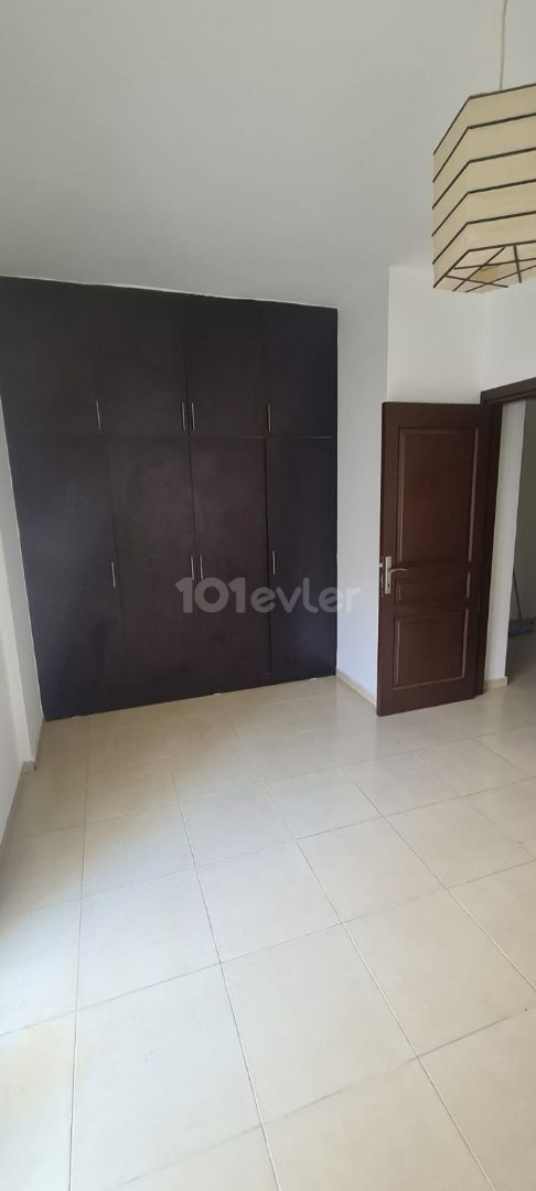 Flat To Rent in Küçük Kaymaklı, Nicosia