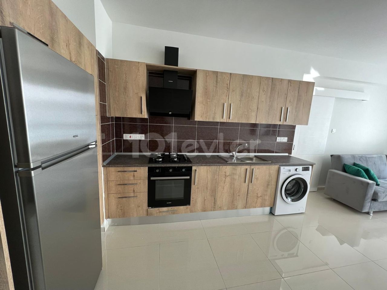 2+1 Fully Furnished Zero Rental Apartment in Göçmenköy Center ** 