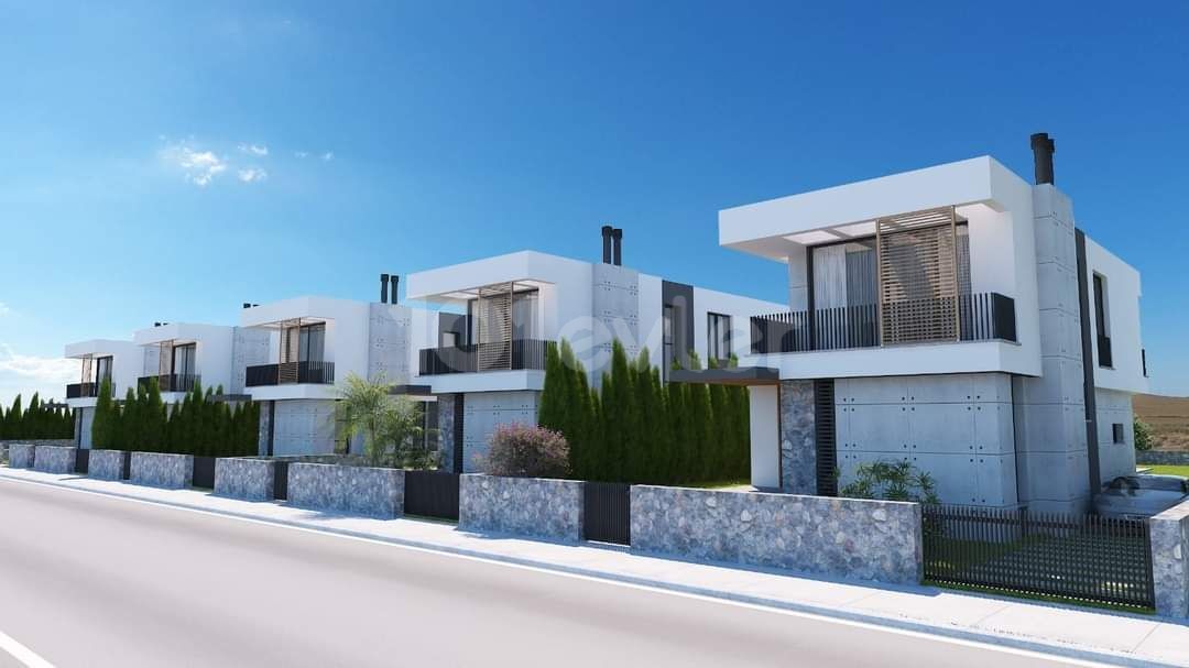 Detached 200m2 duplex villas in the new developing area of Dikmen. 