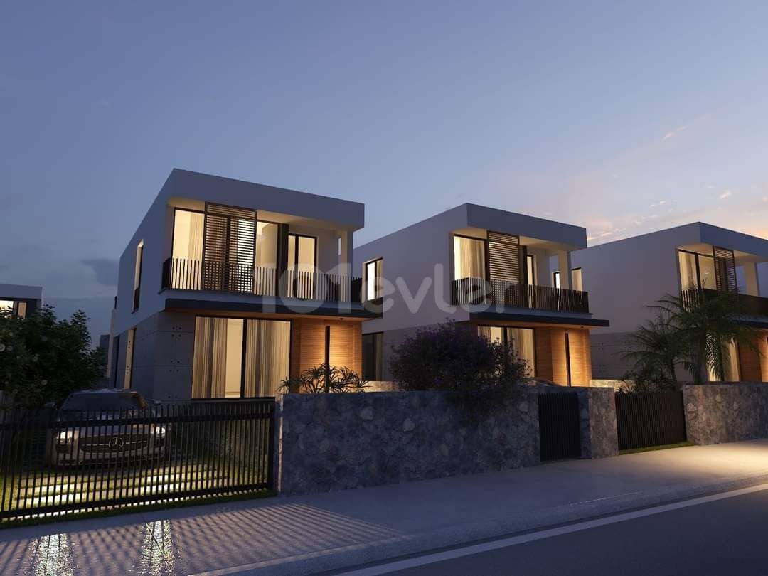 Detached 200m2 duplex villas in the new developing area of Dikmen. 