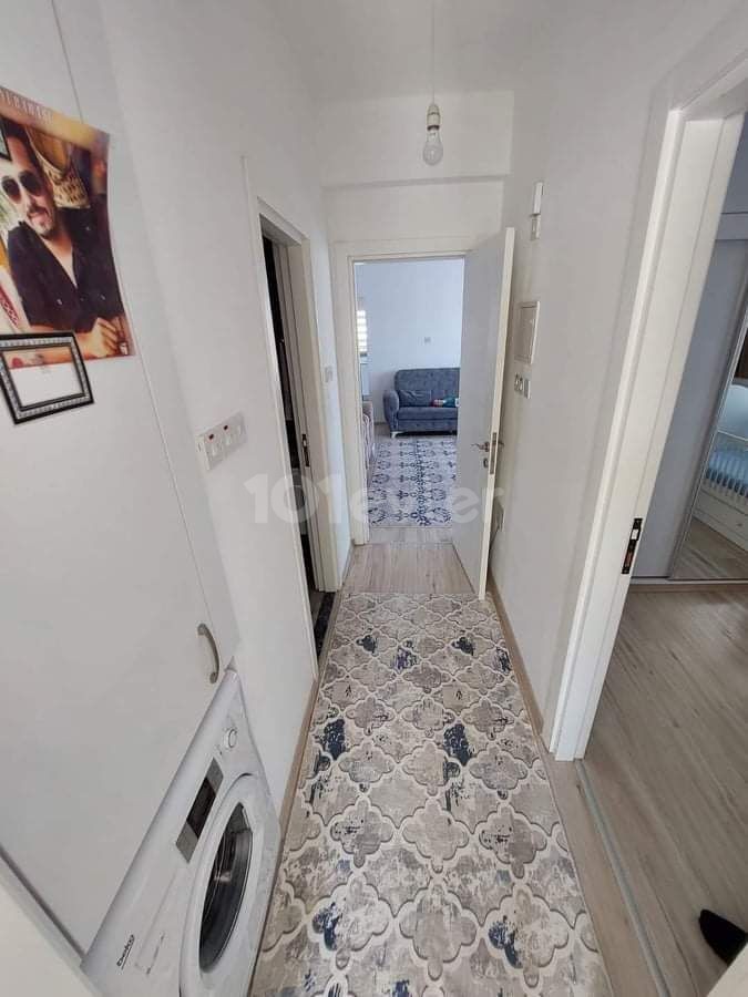 Very clean 2+1 apartment with Turkish cob in K. Kaymakli. 