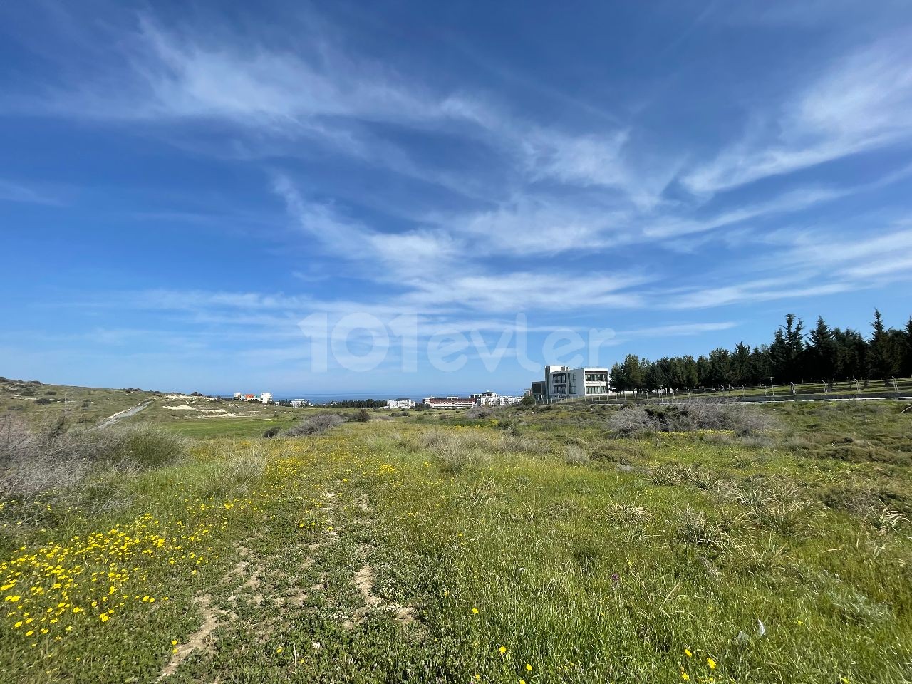 LAND FOR SALE WITH HIGH FLOOR PERMISSION NEIGHBORING LEFKE EUROPEAN UNIVERSITY