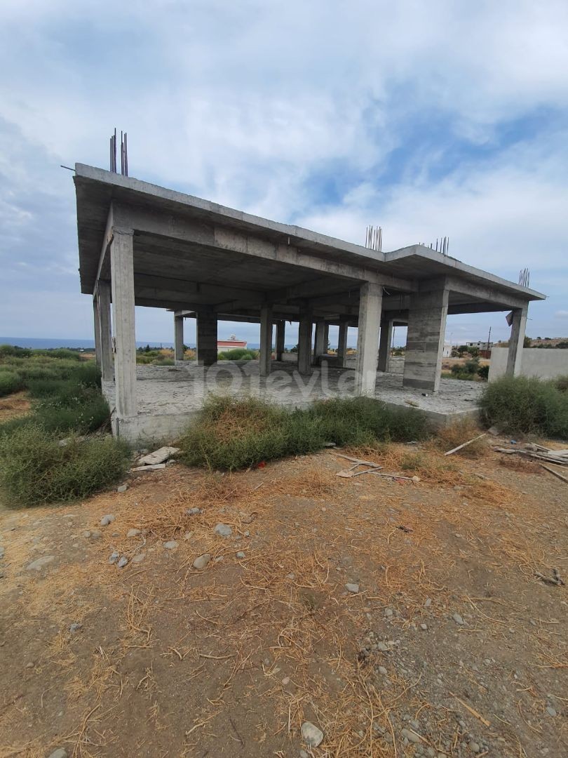 HALF CONSTRUCTION FOR SALE IN CENGİZKÖY CLOSE TO LEFKE-LEFKŞA HIGHWAY