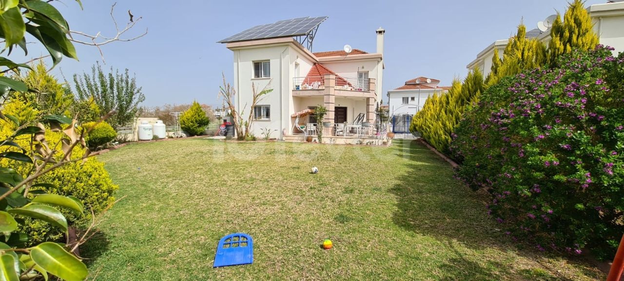 Luxury villa with large garden in the most beautiful neighborhood of Yenikent. 