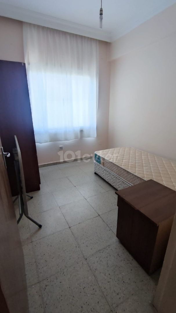 3+1 apartment with Turkish cob at the entrance of Gonyeli. 