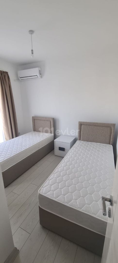 Dereboyu merkezde, full eşyalı sıfır 2+1 daire.