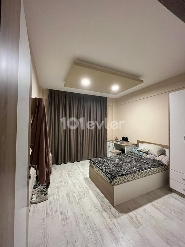 FULLY FURNISHED LUXURIOUS 2+1 AND 3+1 FLATS WITH RENTAL GUARANTEE IN GEMİKONAĞ