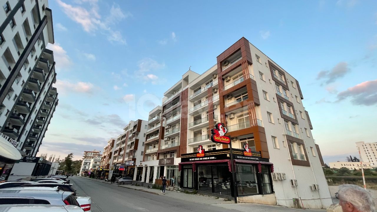 2+1 FLATS FOR SALE WITH COMMON POOL IN LEFKE / GEMİKONAĞI CENTER, FOR LIVING AND INVESTMENT