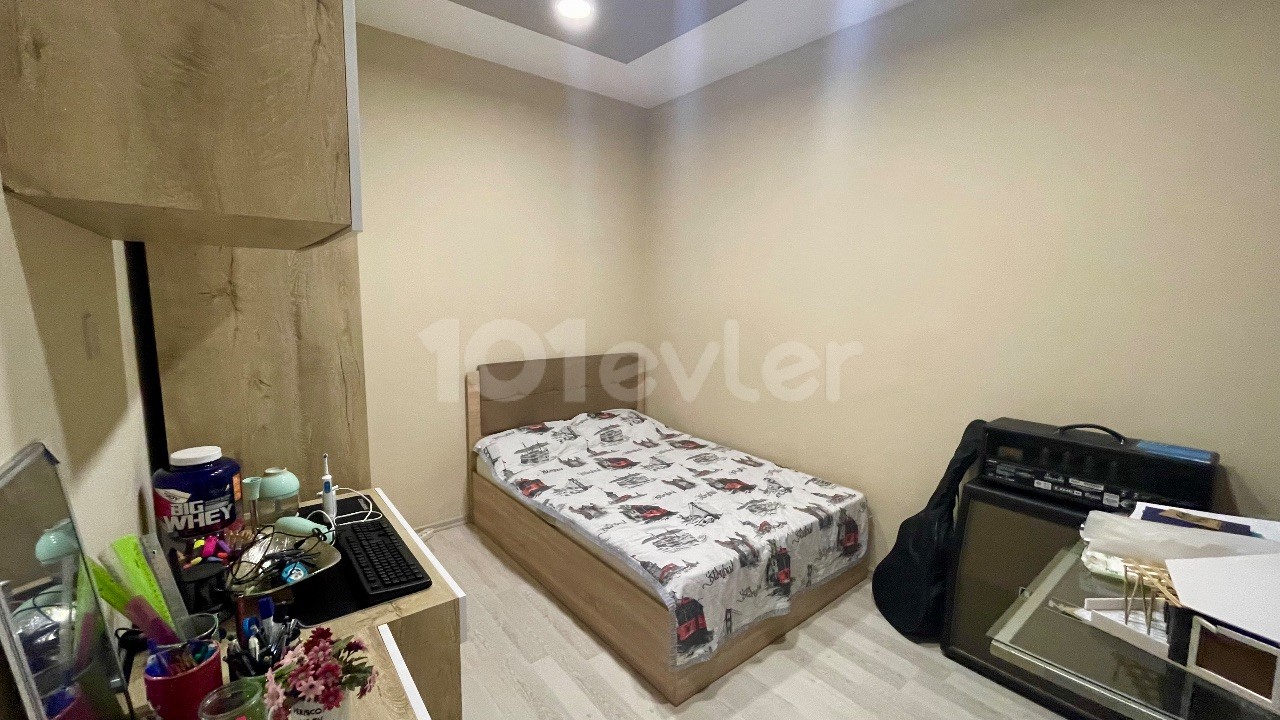 2+1 FLAT FOR RENT ON LEFKE EUROPEAN UNIVERSITY SCHOOL ROAD