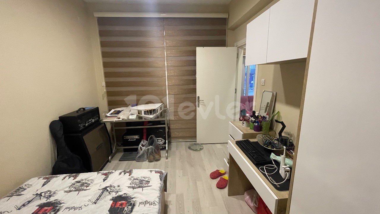 2+1 FLAT FOR RENT ON LEFKE EUROPEAN UNIVERSITY SCHOOL ROAD