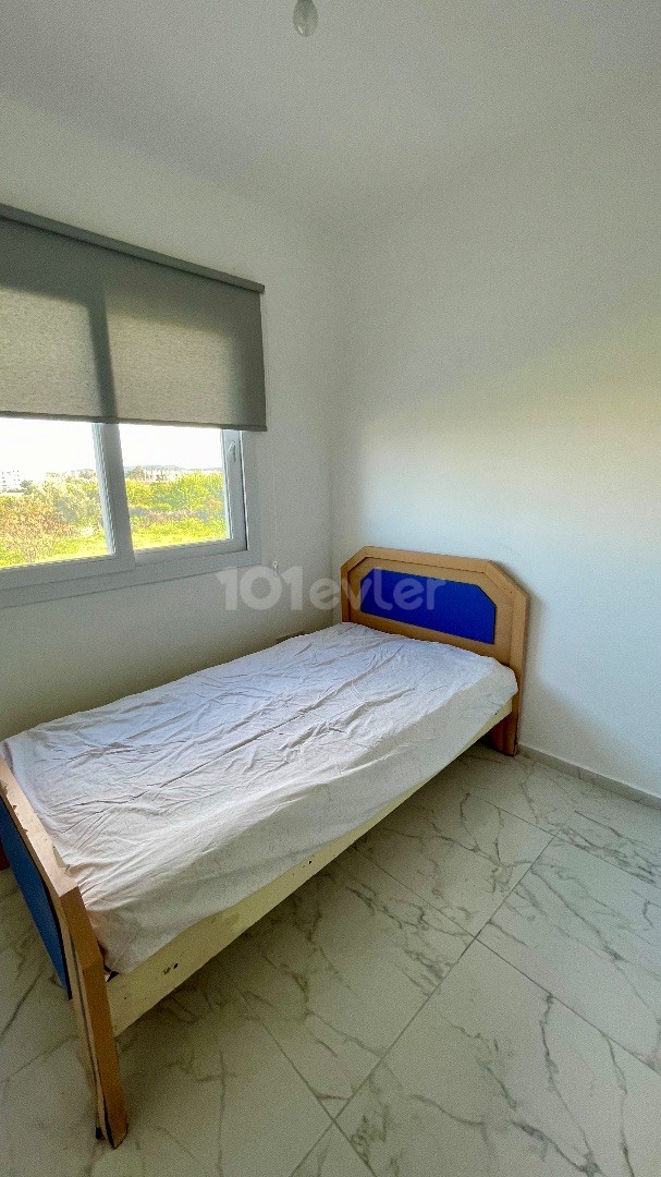 ZERO 2 + 1 APARTMENT FOR RENT AT WALKING DISTANCE TO THE E.U.L  ON THE SHIPY BEACH