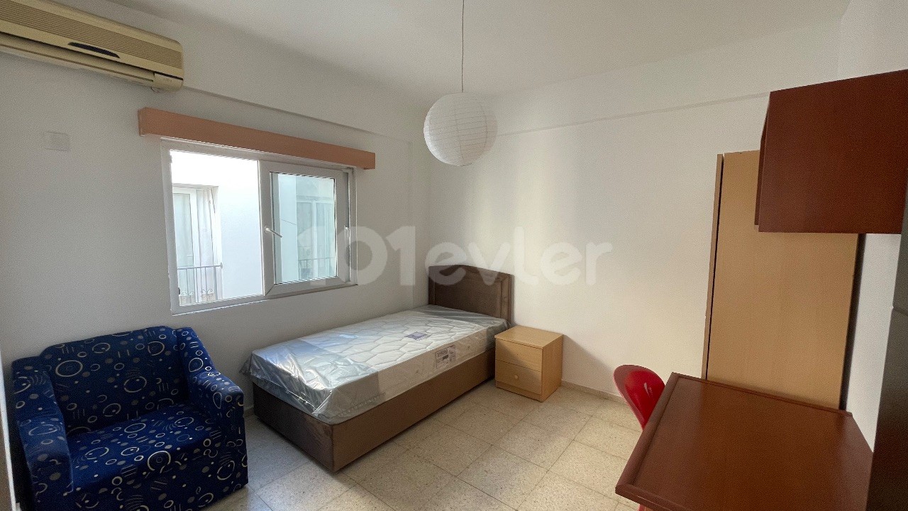 Gemikonağında Lefke Avrupa Üniversitesine Yürüme Mesafesinde 2 + 1 Full Eşyalı Kiralık Daire 