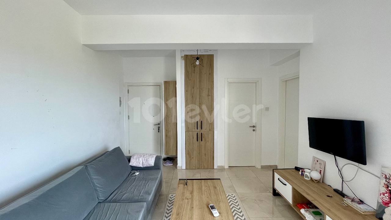 GEMİKONAK EUROPEAN UNIVERSITY OF LEFKE SCHOOL ROAD LUXURIOUS 1+1 FLAT FOR RENT