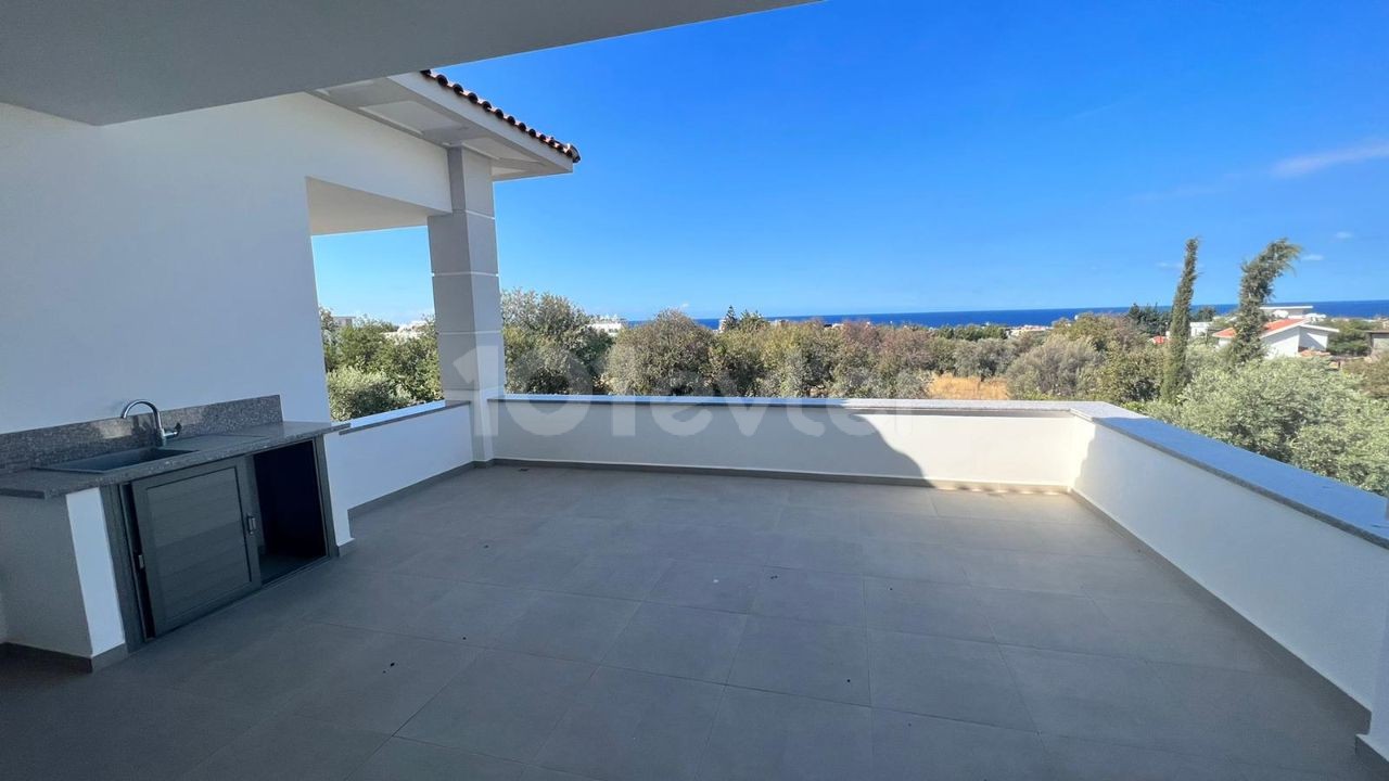 Villa Zum Verkauf In Kyrenia Alsancak **  ** 
