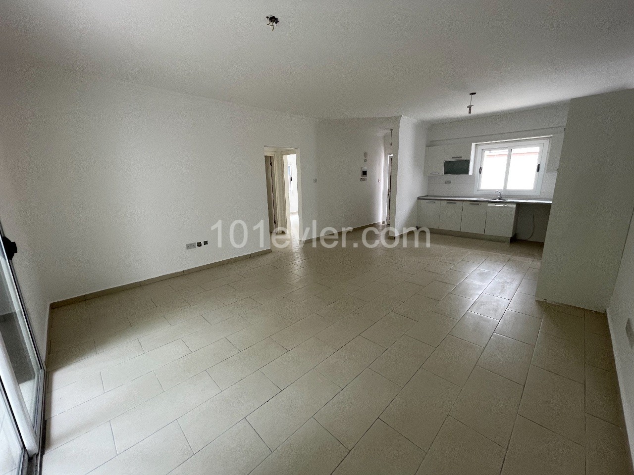 2 bedroom Flat for Rent  Kyrenia