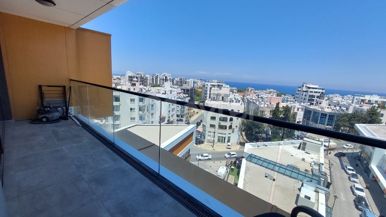 3 + 1 FULLY FURNISHED TURKISH COB APARTMENT FOR SALE IN THE CENTER OF KYRENIA ** 