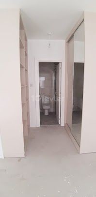 GİRNE MERKEZDE SATILIK 3+1 DAİRE 