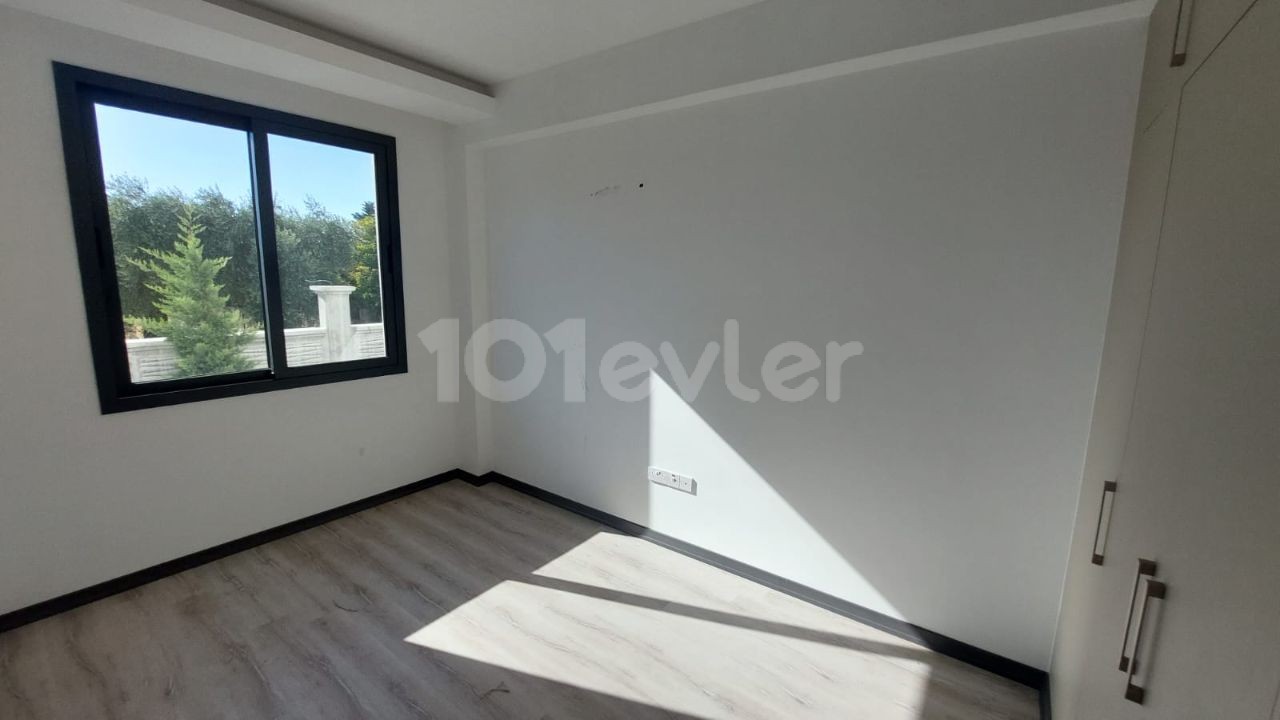 GİRNE OZANKÖYDE 2+1 SATILIK DAİRE 