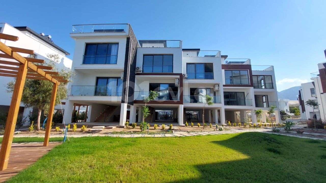 FULLY FURNISHED TRIPLEX VILLA FOR SALE IN KYRENIA KARAOGLANOGLU ** 