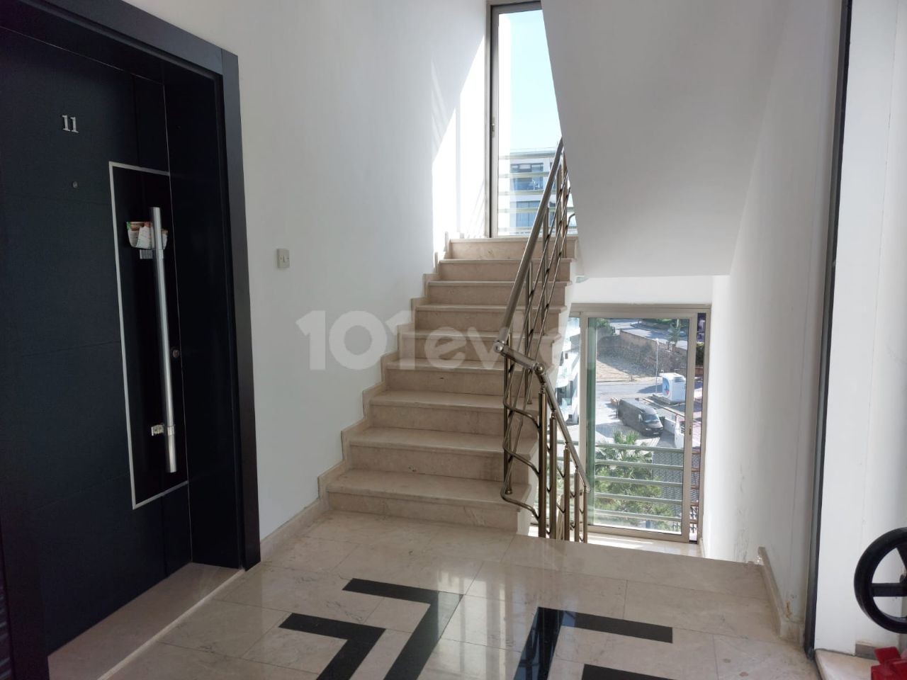 3 + 1 PENTHOUSE IM ZENTRUM VON KYRENIA ZU VERKAUFEN ** 