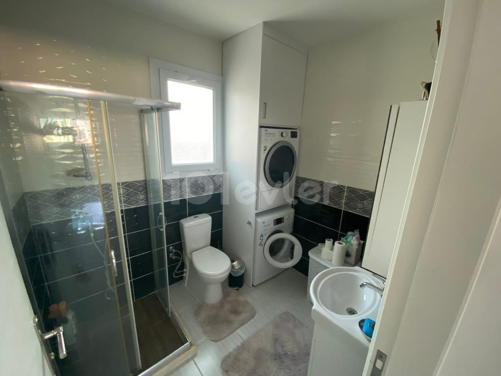 GİRNE MERKEZDE YENİ LİMAN BÖLGESİNDE SATILIK 2+1 PENTHOUSE