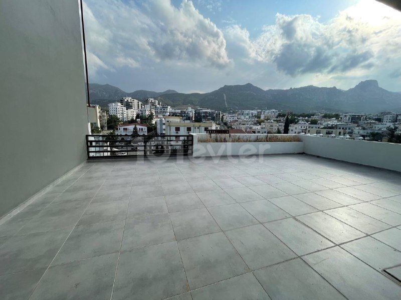 Penthouse Kaufen in Girne Merkez, Kyrenia