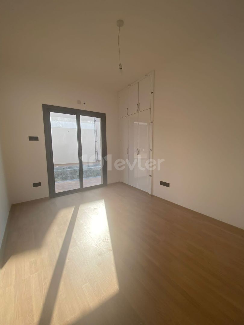 Flat For Sale in Karaoğlanoğlu, Kyrenia