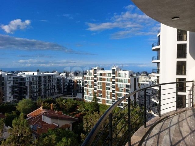 3+1 FLAT WITH COMMON POOL FOR SALE IN KYRENIA CENTER