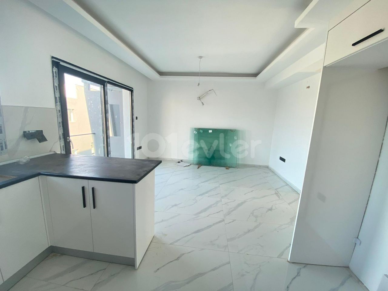 Flat For Sale in Alsancak, Kyrenia