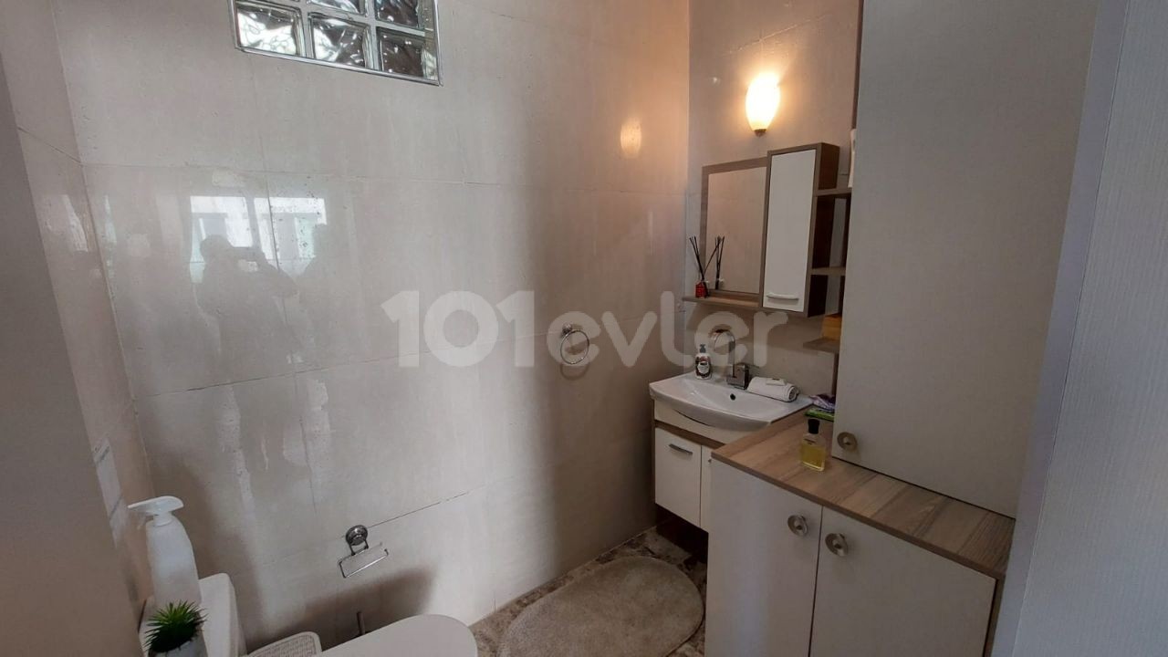 3+1 DUBLEX FLAT FOR SALE IN CENTER OF KYRENIA WITH 2000 EURO MONTHLY RENTAL