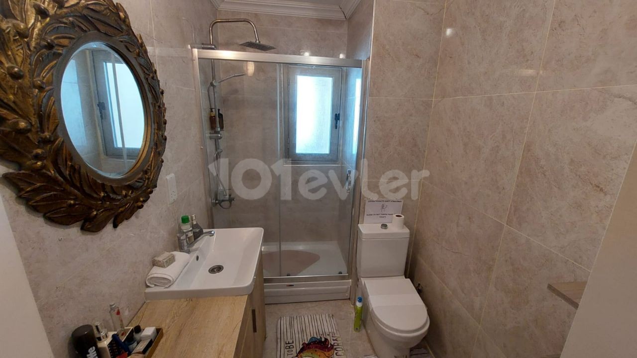 Flat For Sale in Girne Merkez, Kyrenia