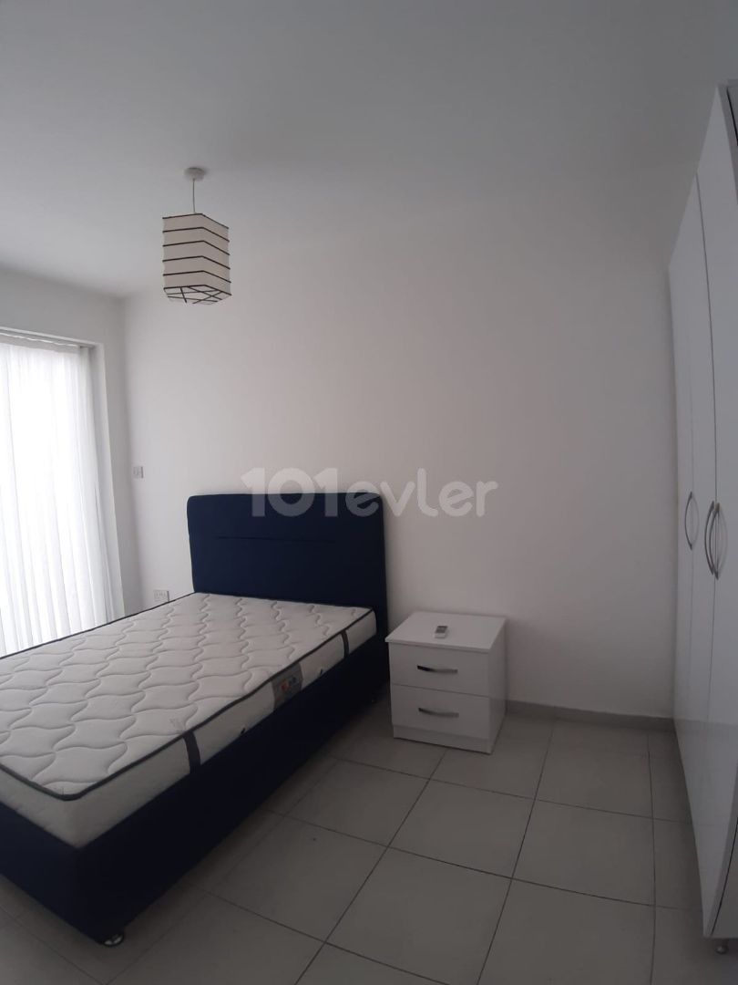 GİRNE MERKEZDE KİRALIK AYLIK ÖDEMELİ 2+1 DAİRE