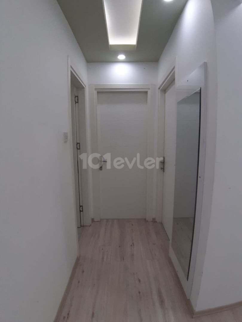 GİRNE MERKEZDE KİRALIK AYLIK ÖDEMELİ 2+1 DAİRE