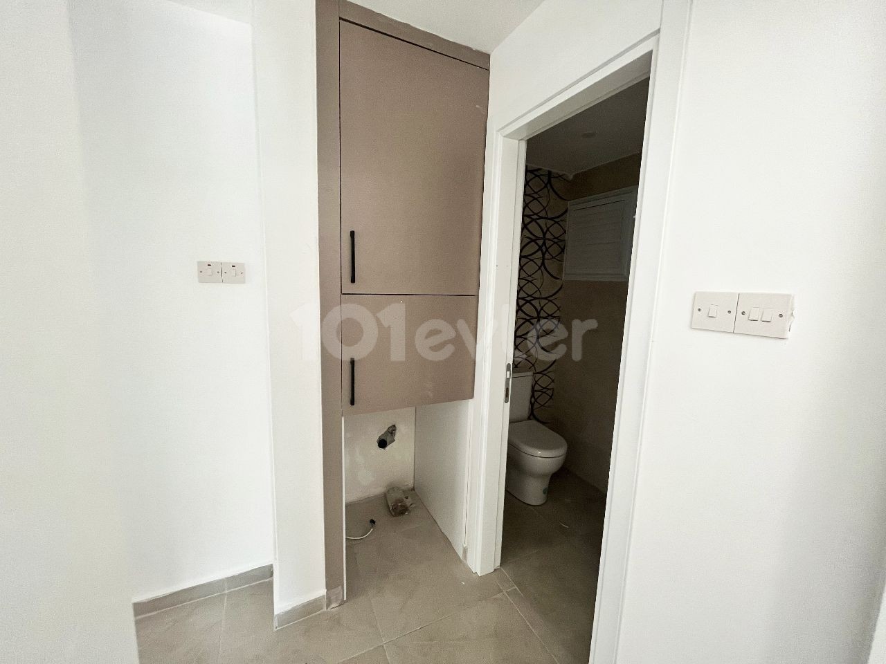 3 + 1 BRAND NEW APARTMENT IN GİRNE ALSANCAKTA