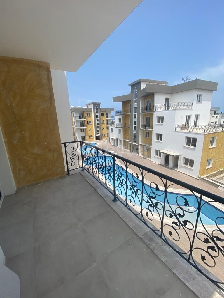 NEW APARTMENTS FOR SALE IN A COMPLEX WITH POOL IN ALSANCAK, GUINEA